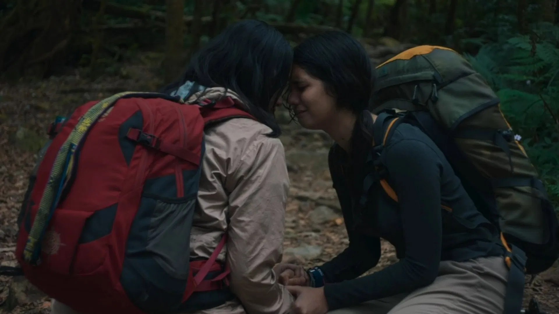Ma Móc Họng - Haunting Of Mount Gede