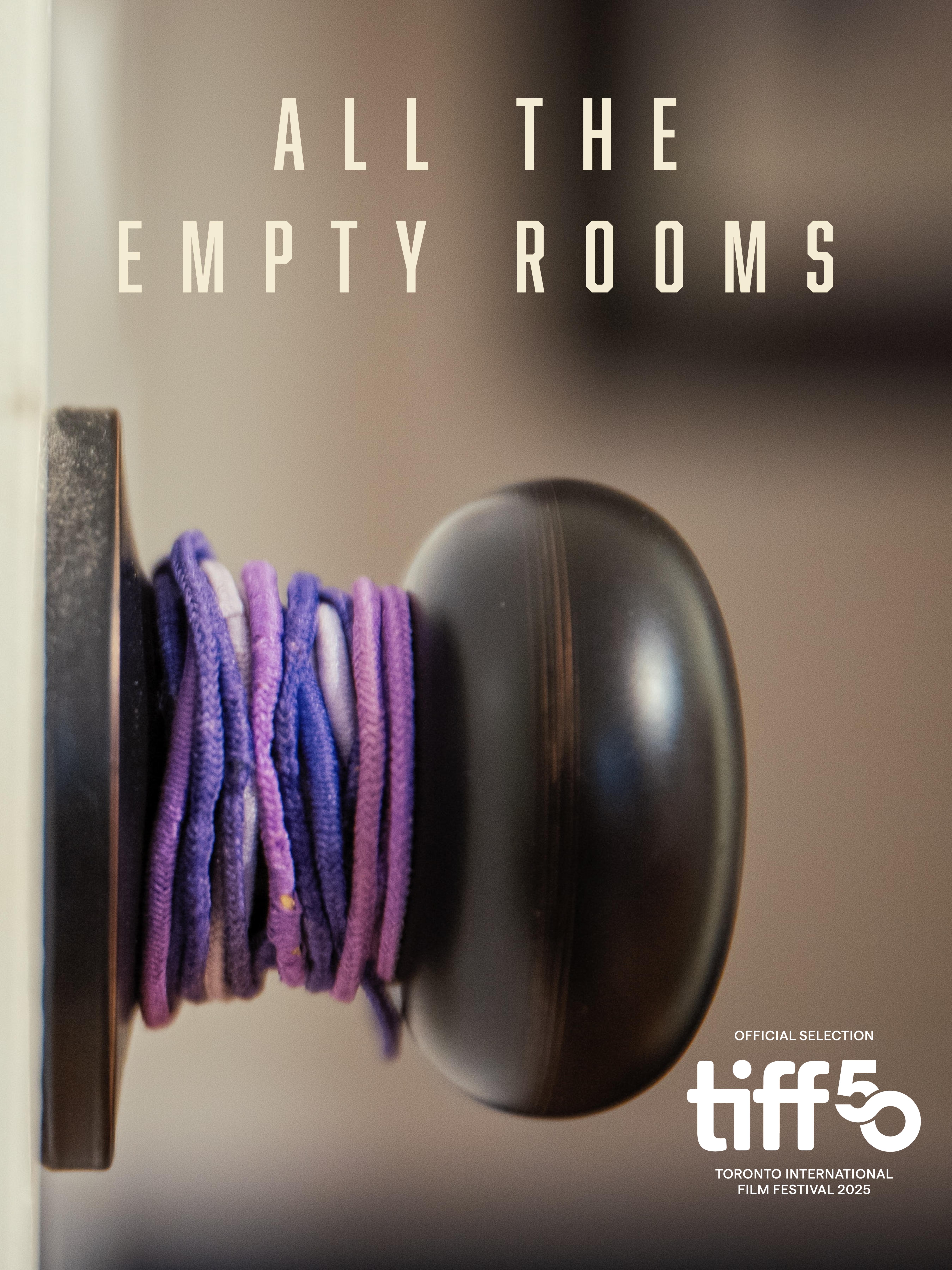 Những Căn Phòng Trống All The Empty Rooms
