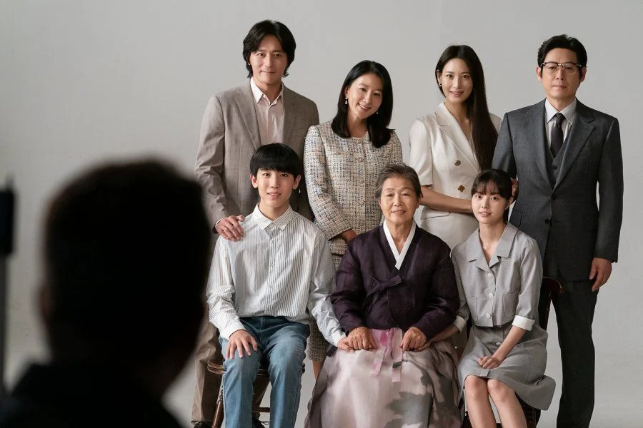 Gia Đình Hoàn Hảo - A Normal Family