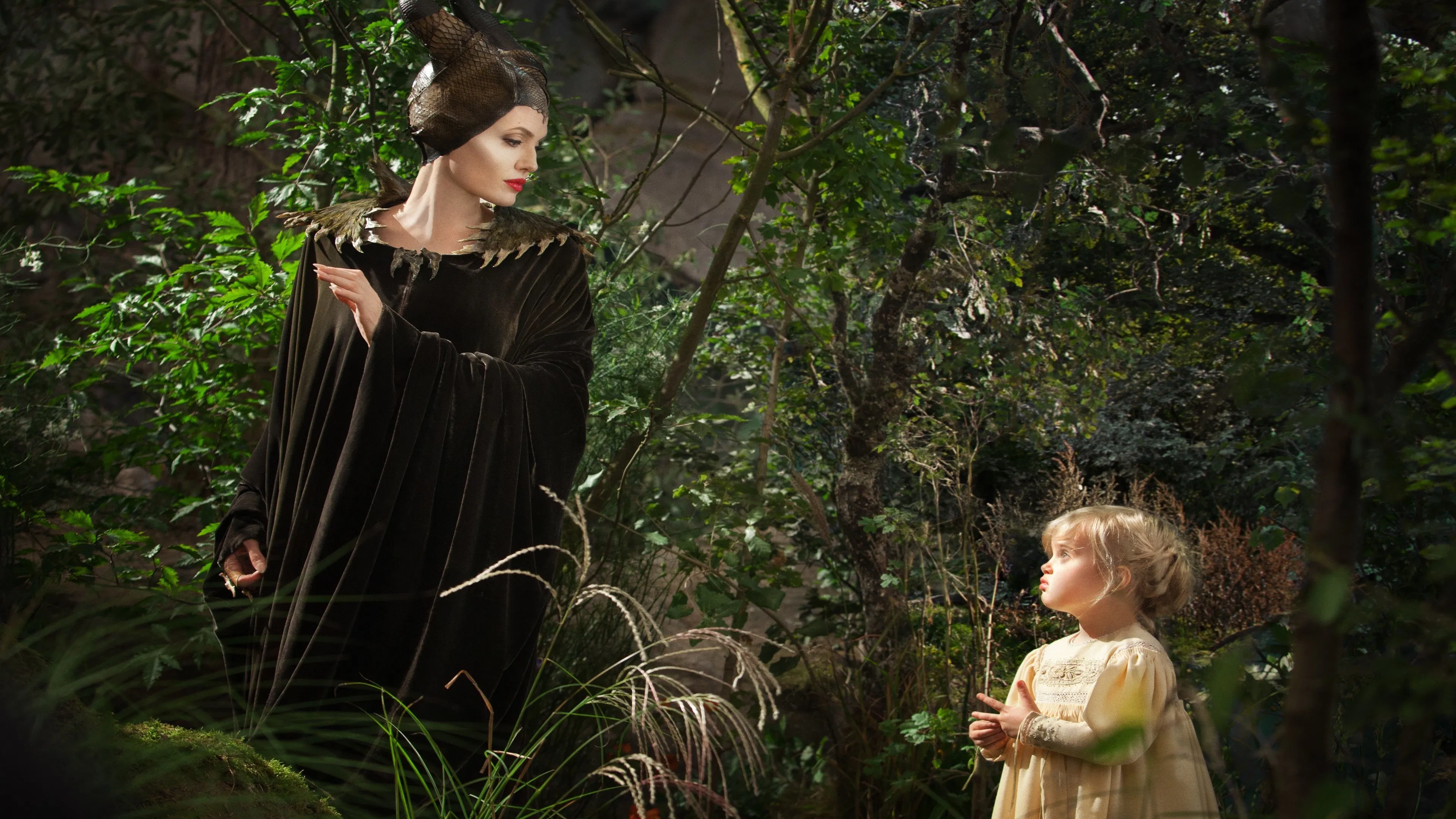 Tiên Hắc Ám - Maleficent