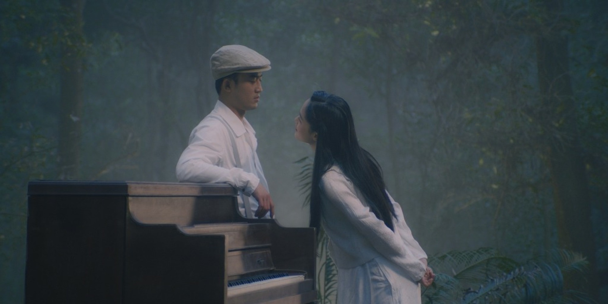 Đào, Phở Và Piano - Peach Blossom, Pho and Piano