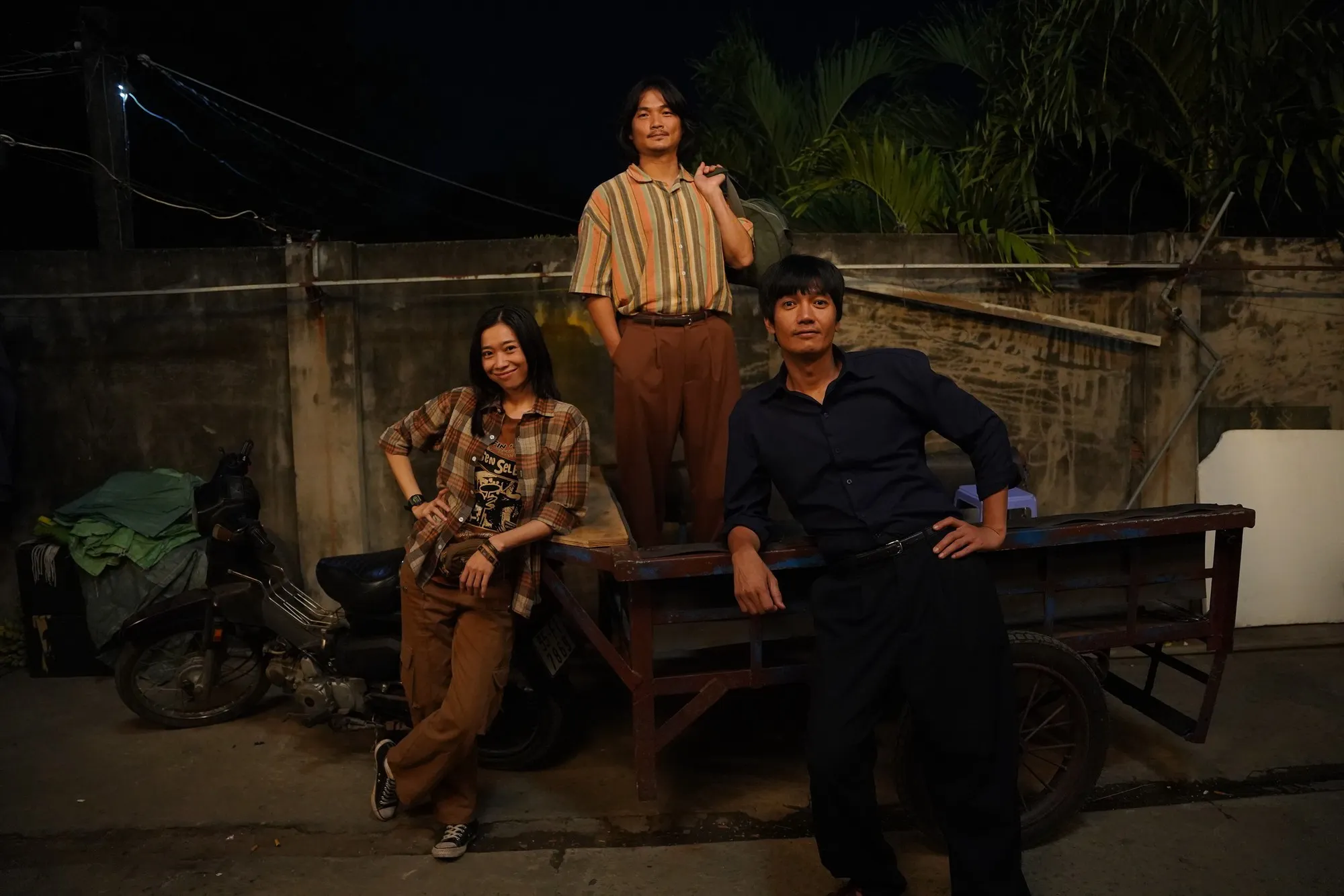 Truy Tìm Long Diên Hương - Fish, Fists And Ambergris
