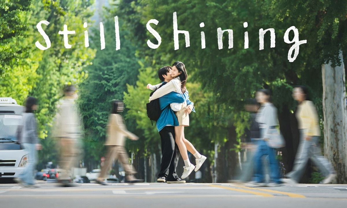 Ánh Sáng Của Đôi Ta - Still Shining