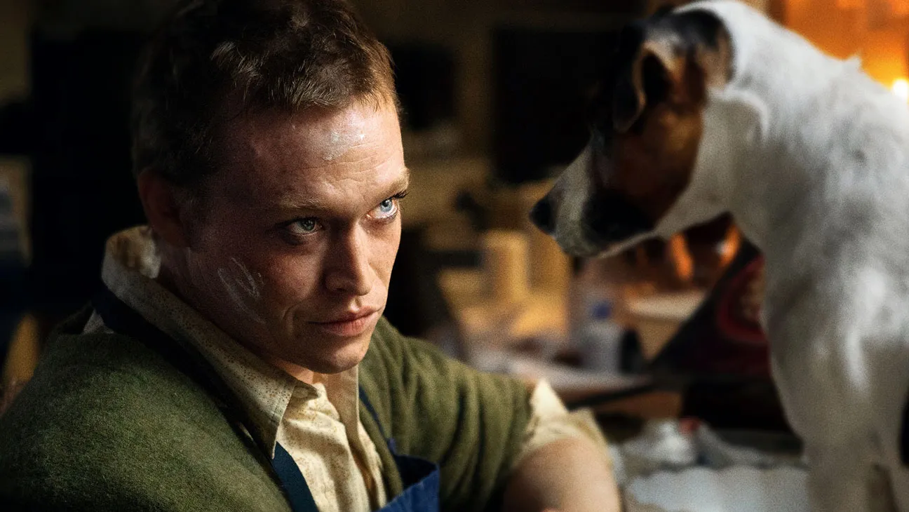 Người Đàn Ông Và Bầy Chó - Dogman