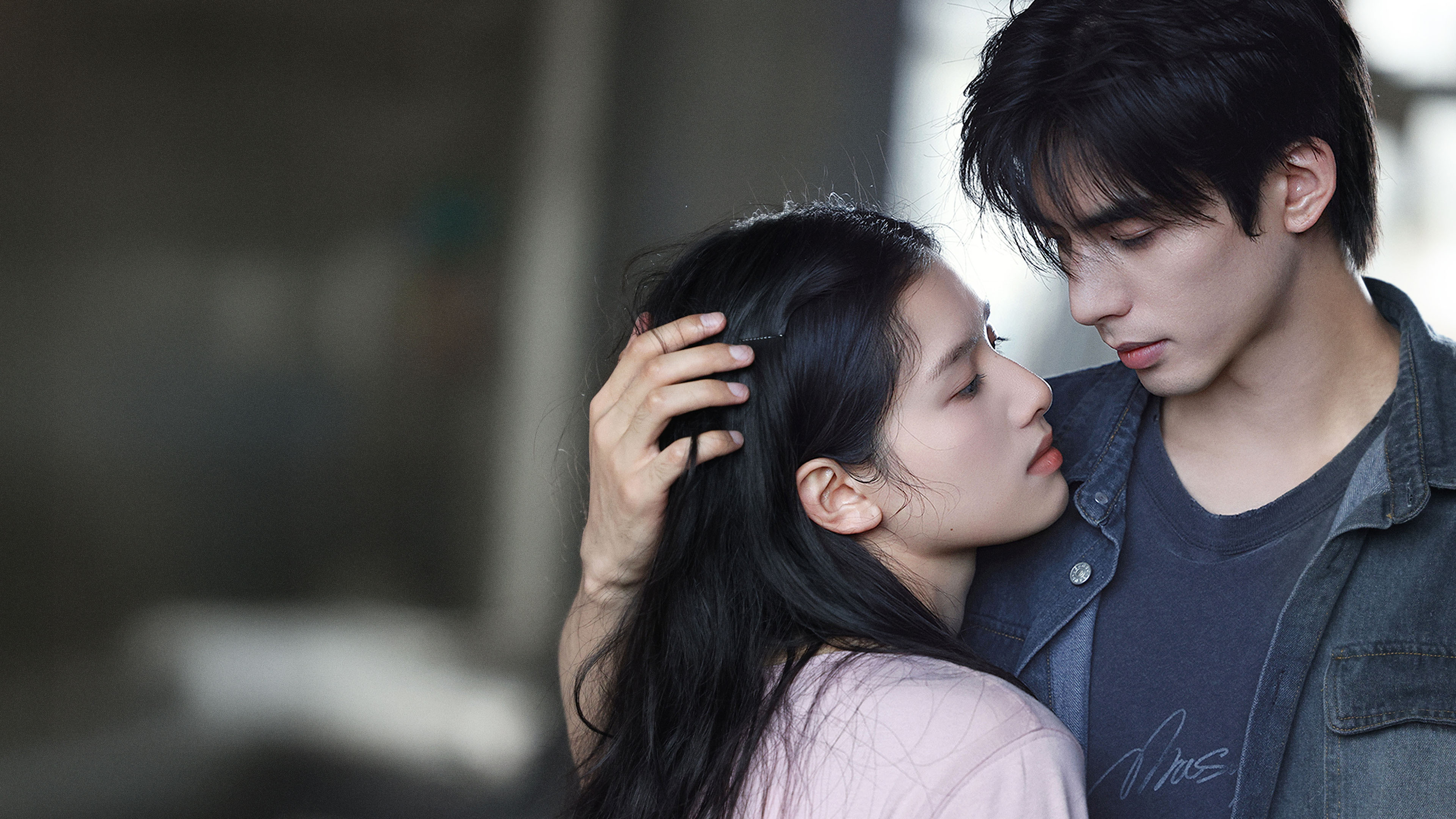 Chó Hoang Và Xương - Love For You
