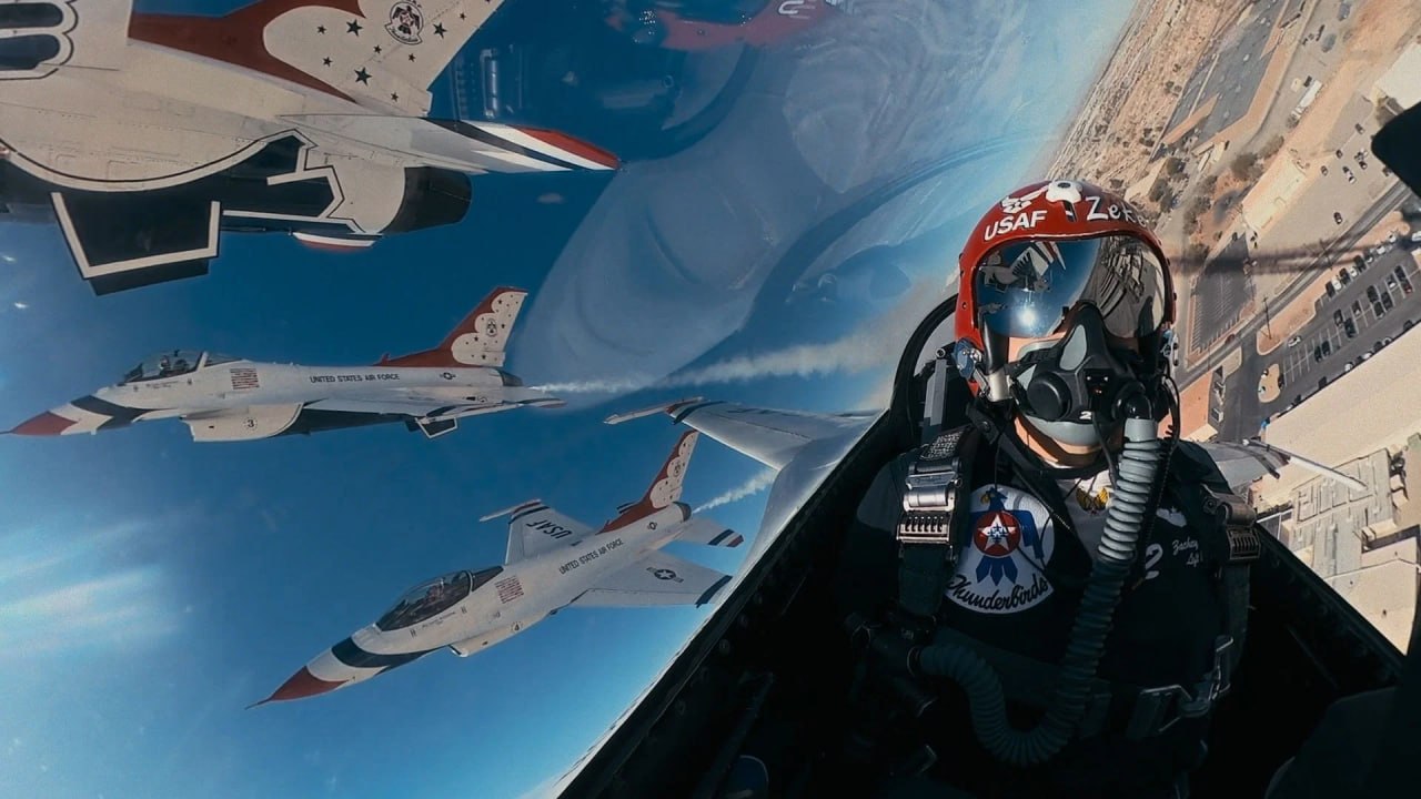 Thunderbirds: Phi Đội Tinh Nhuệ Của Không Lực Mỹ - Air Force Elite: Thunderbirds