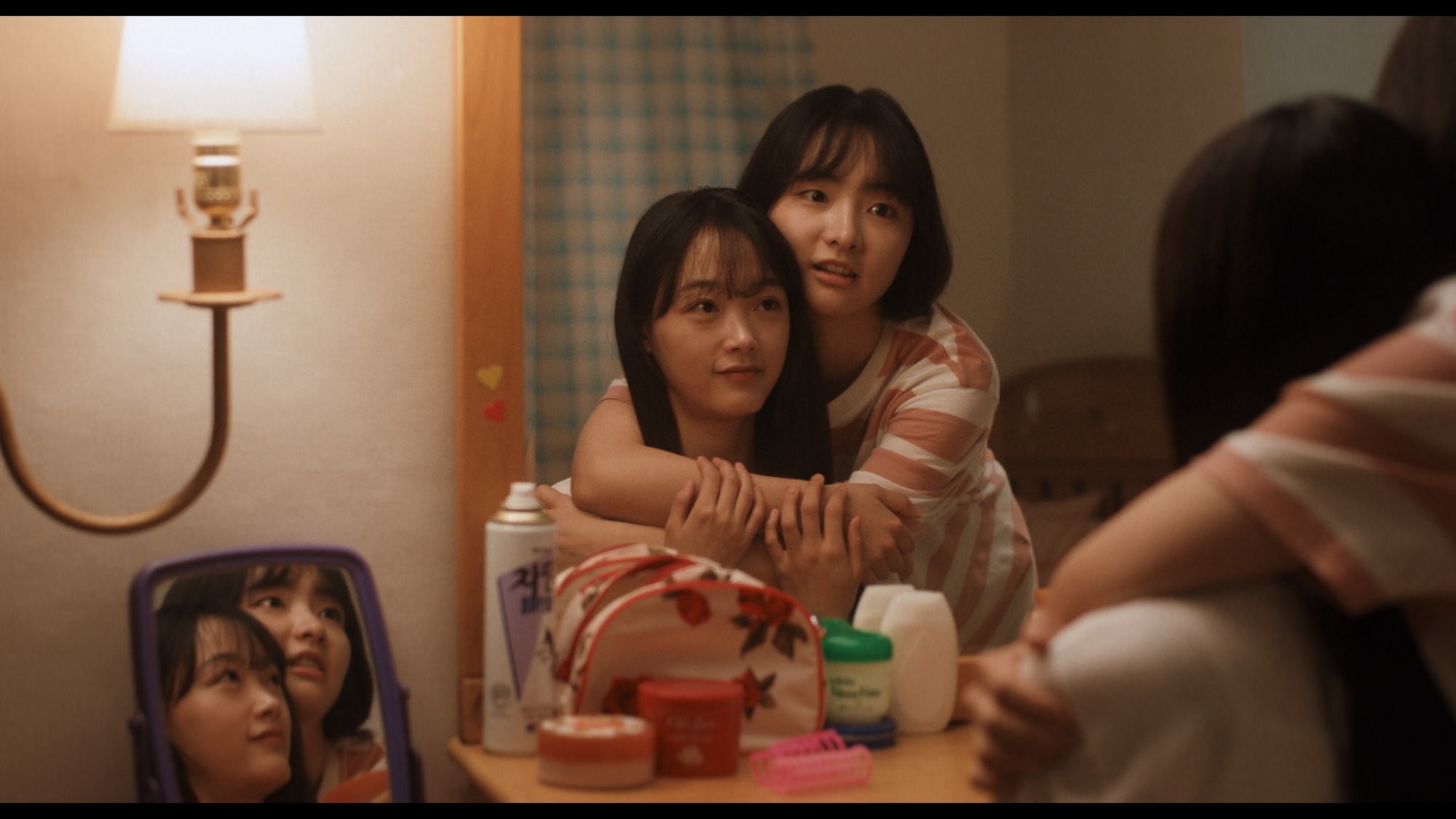 Không Có Thiên Đường Chỉ Có Tình Yêu - No Heaven But Love