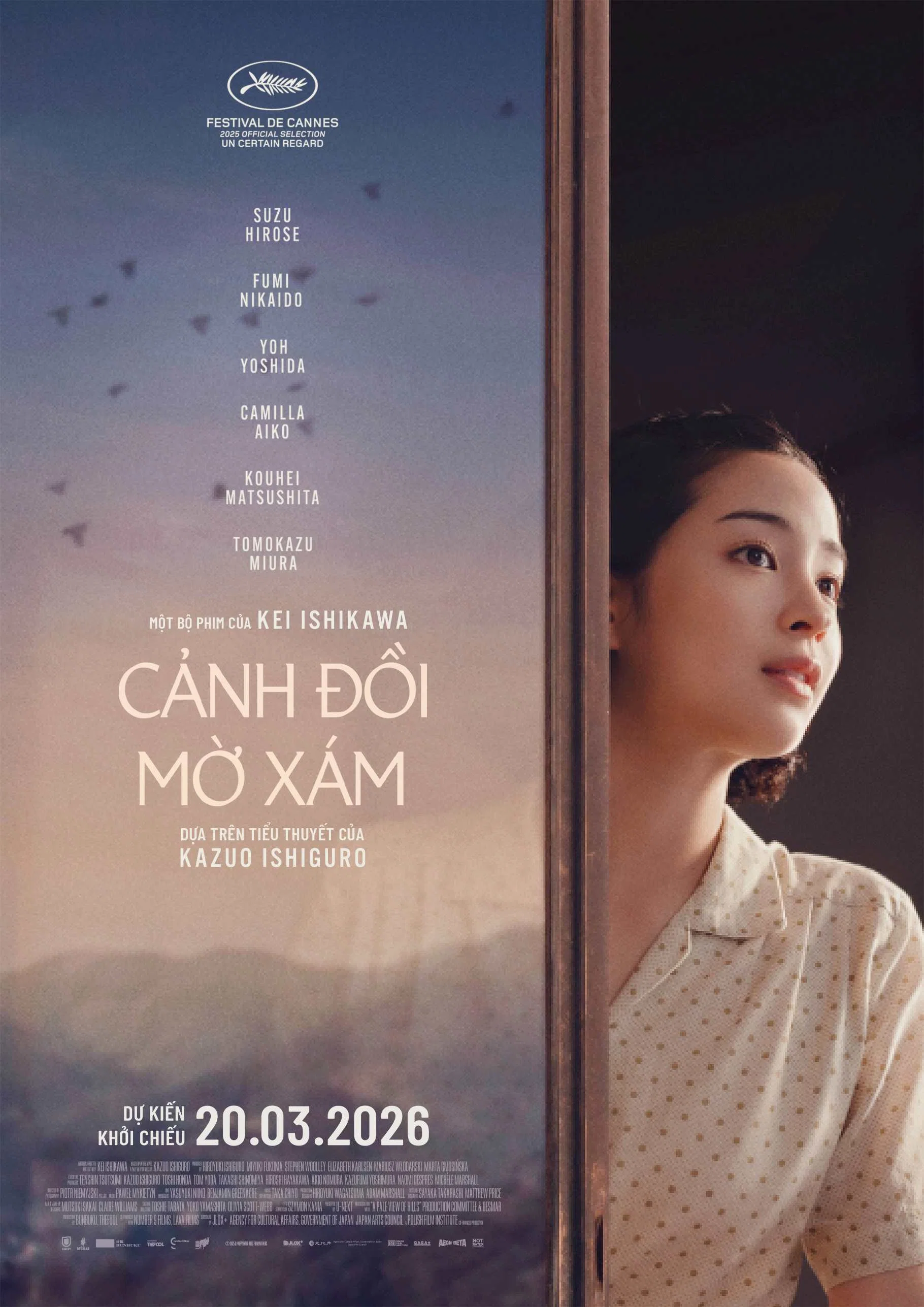 Cảnh đồi mờ xám A Pale View of Hills